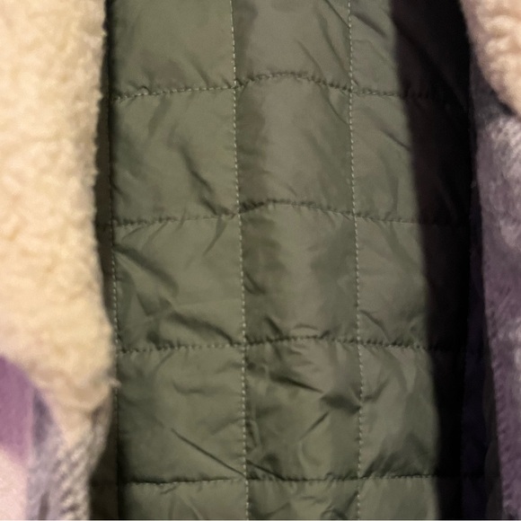 Woolrich Medium Faux Shearling Plaid Vest - Picture 7 of 7